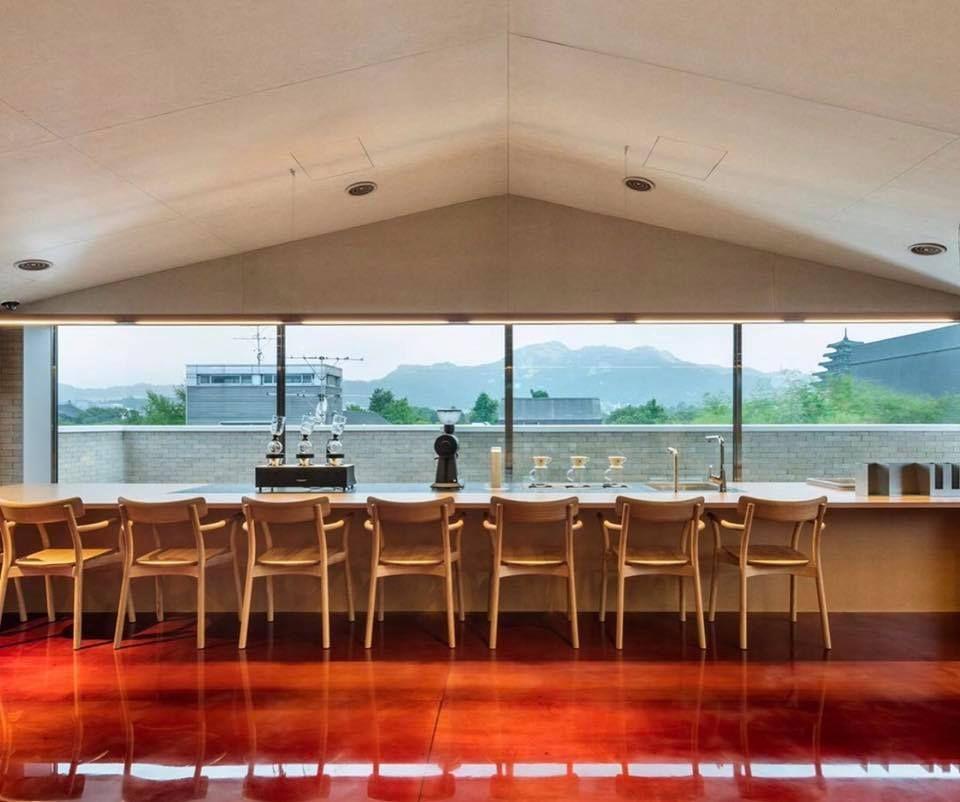 2nd branch of world famous Blue Bottle! Enjoy the view of Gyeongbokgung Palace